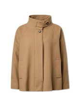 Bild von Jacke mit Wolle