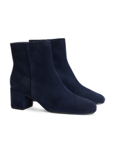 Bild von Stiefelette aus Veloursleder