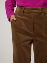 Image sur Pantalon à coupe conique