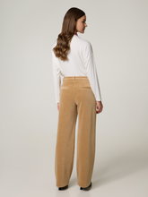 Bild von Hose aus Cord im Wide Fit