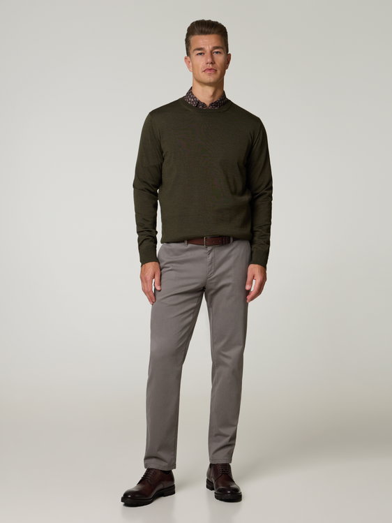 Bild von Chino im Tapered Fit PHIL