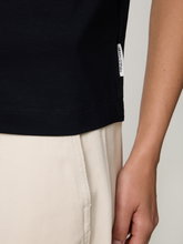 Bild von T-Shirt im Boxy Fit