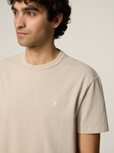 Image sur T-shirt en coupe classique