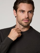 Image sur Pull en tricot de laine vierge