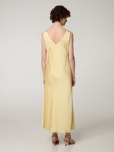 Bild von Cocktailkleid aus Satin