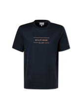 Bild von T-Shirt mit Stickerei