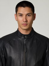 Image sur Veste en cuir coupe ajustée LIKOS