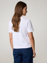 Bild von T-Shirt mit Schmucksteinen