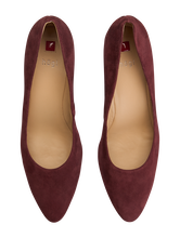 Bild von Pumps aus Veloursleder