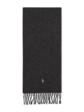 Bild von Schal mit Wolle