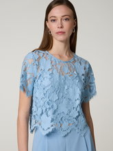 Bild von Top mit Spitze