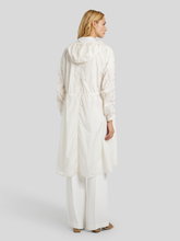 Bild von Transparenter Mantel