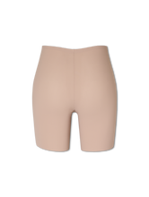 Bild von Shorts EVERDAY SHAPER BERMUDA