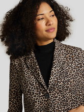 Bild von Blazer im Leo-Print