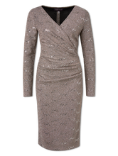Image sur Robe de cocktail à paillettes