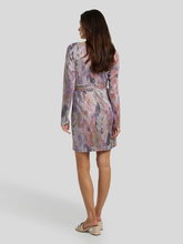 Bild von Minikleid mit Wickel-Optik