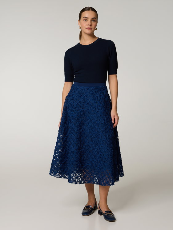 Bild von Midijupe mit 3D-Spitze