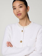 Bild von Strickjacke aus Bouclé