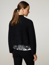 Bild von Cardigan mit Spitzendetails