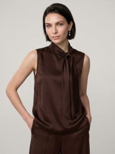 Bild von Schluppenbluse aus Satin