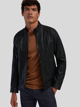 Bild von Lederjacke mit Stehkragen