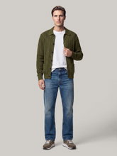 Image sur Jeans à la coupe décontractée