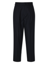 Image sur Pantalon à pinces à fines rayures IOVE