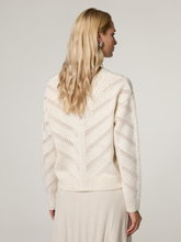 Image sur Pull en maille avec paillettes