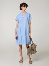Bild von Midikleid mit V-Ausschnitt