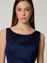 Bild von Cocktailkleid mit Muster