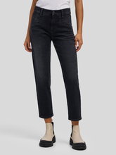 Bild von High Waist Jeans in Karotten-Form KACIE