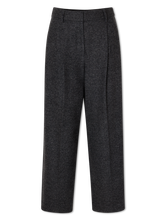 Image sur Pantalon à coupe fuselée
