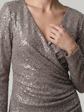 Bild von Cocktailkleid mit Pailletten