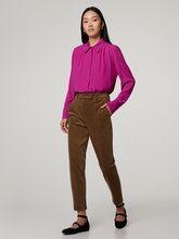 Image sur Pantalon à coupe conique