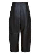 Image sur Pantalon coupe courte