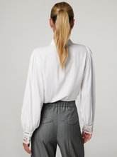 Image sur Blouse avec dentelle LADY