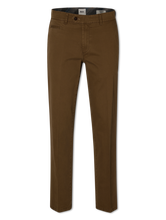 Image sur Chino coupe classique EVEREST