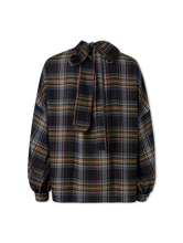 Bild von Schluppenbluse mit Wolle