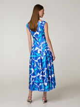 Image sur Robe mi-longue à motifs