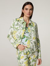 Bild von Jeansjacke im Allover-Print