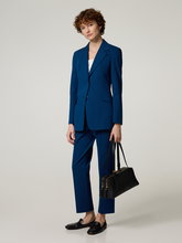 Bild von T-Shirt mit quadratischem Ausschnitt