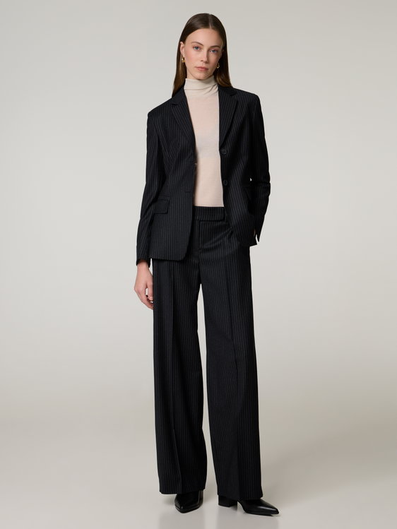 Bild von Nadelstreifen Bundfaltenhose