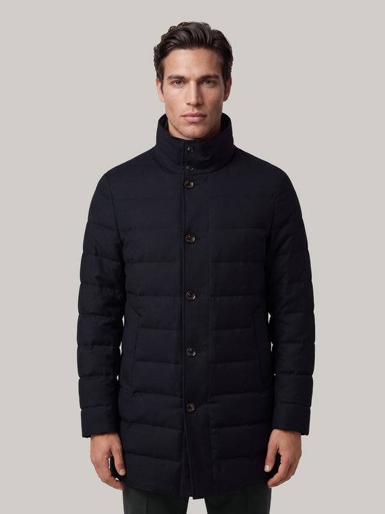 Bild von Daunenjacke mit Blende