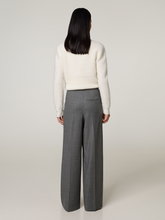 Bild von Hose mit weitem Bein