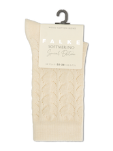 Bild von Socken mit Wolle SOFTMERINO