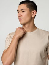 Bild von T-Shirt im Slim Fit