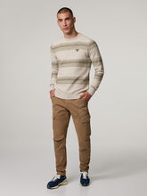 Image sur Pantalon cargo à coupe régulière