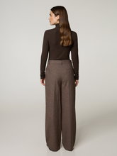 Bild von Hose mit weitem Bein