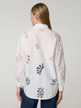 Image sur Blouse à broderie ajourée LOULA