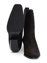 Bild von Stiefel aus Wildleder SPINEL